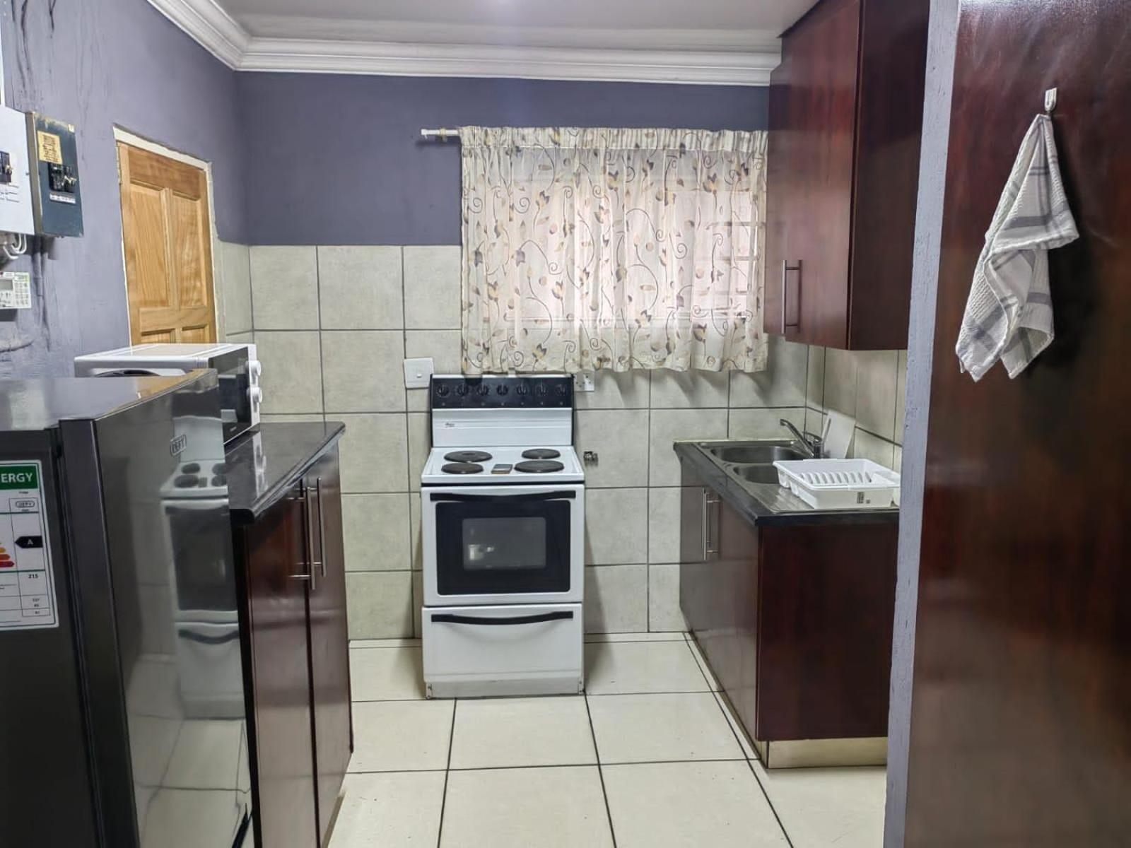 Sibahlenomhlambi Guesthouse Springs  Esterno foto