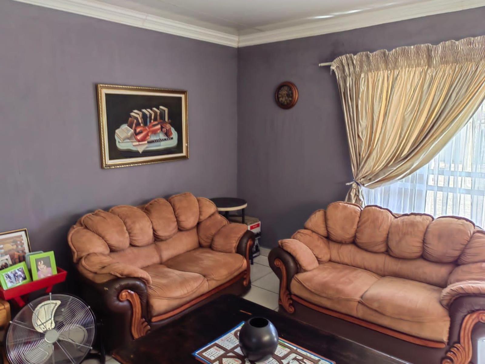 Sibahlenomhlambi Guesthouse Springs  Camera foto