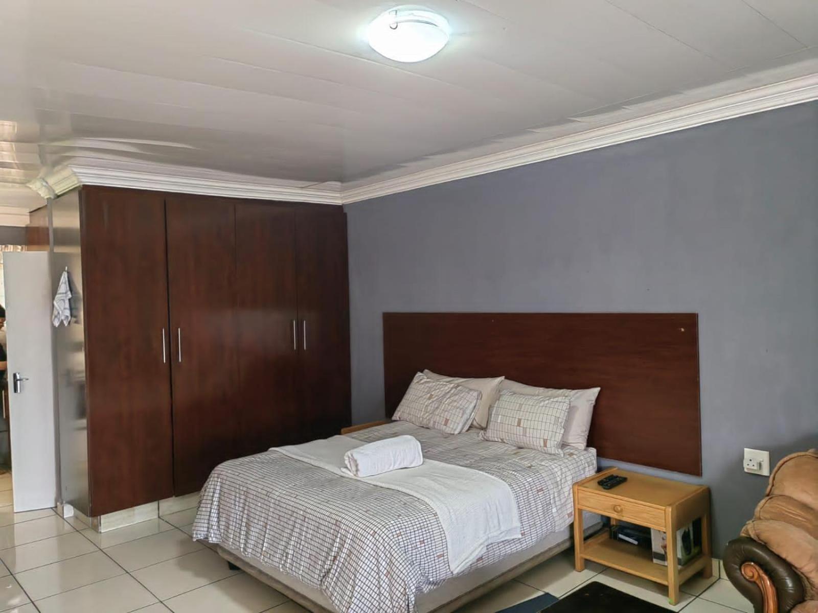 Sibahlenomhlambi Guesthouse Springs  Camera foto