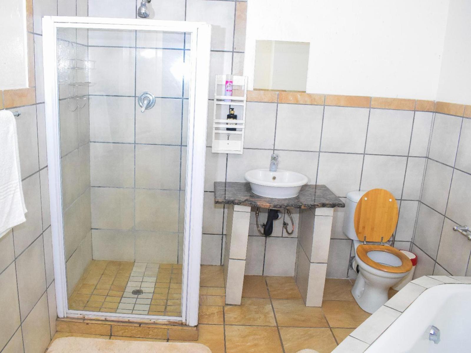 Sibahlenomhlambi Guesthouse Springs  Camera foto